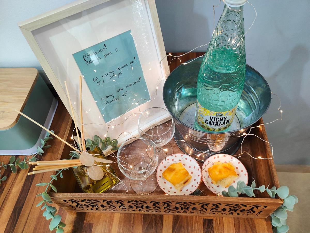 Apartament Hola